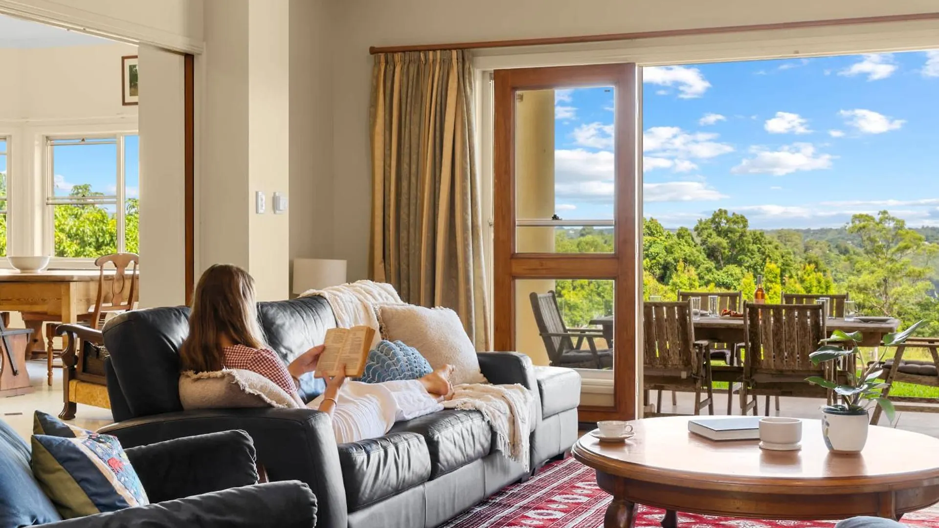 Lemon Grove - Montville Manor Holiday home